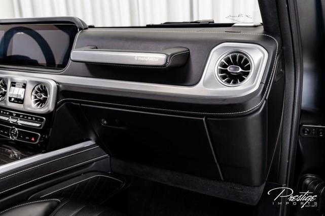 Photo of 2021 designo Night Black Magno Mercedes-Benz AMG G 63