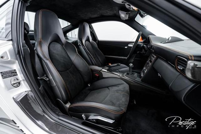 Photo of 2008 Arctic Silver Metallic Porsche 911