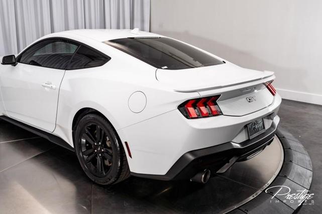 Photo of 2024 Oxford White Ford Mustang