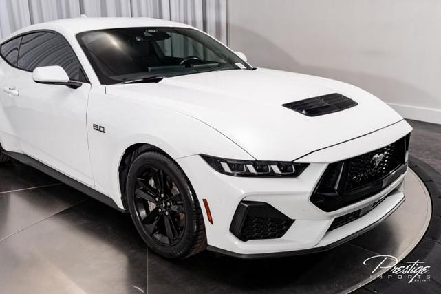 Photo of 2024 Oxford White Ford Mustang