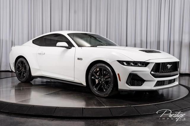Photo of 2024 Oxford White Ford Mustang