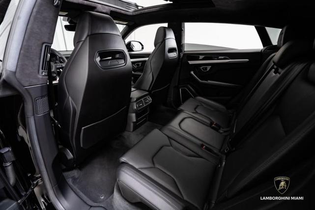 Photo of 2021 Nero Noctis Lamborghini Urus