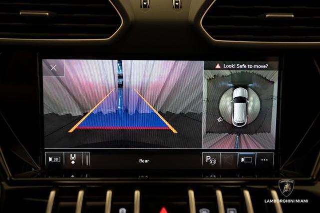 Photo of 2021 Nero Noctis Lamborghini Urus