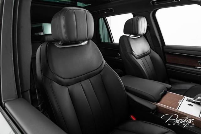 Photo of 2025 Carpathian Grey Premium Metallic Land Rover Range Rover