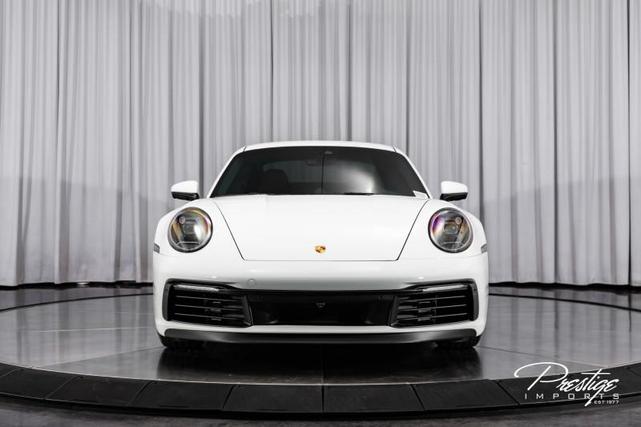 Photo of 2021 White Porsche 911