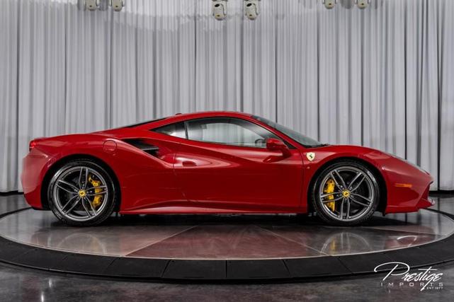 Photo of 2018 RED Ferrari 488 GTB
