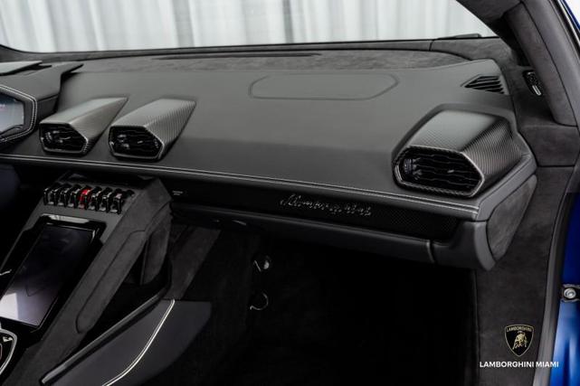 Photo of 2023 Blu Inaco Matte Lamborghini Huracan Tecnica