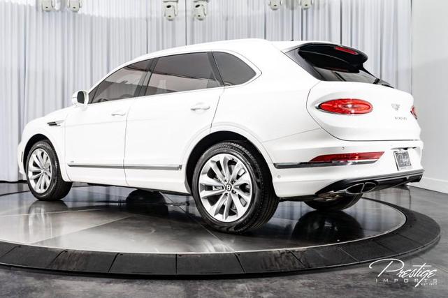 Photo of 2022 Special Magnolia Pearlescent Bentley Bentayga