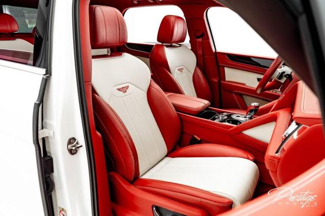 Photo of 2022 Special Magnolia Pearlescent Bentley Bentayga