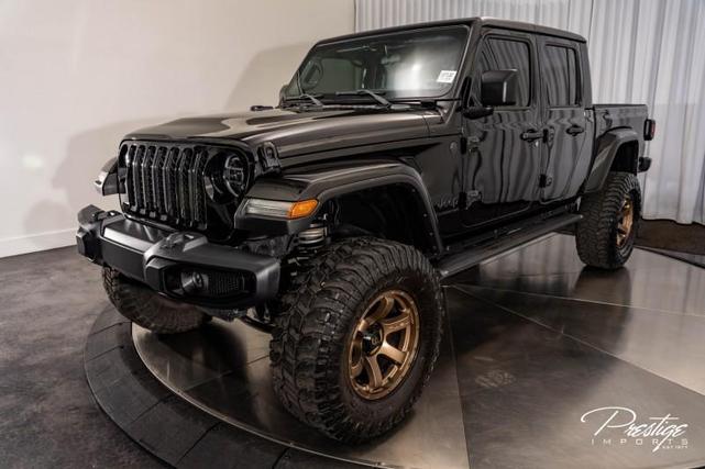 Photo of 2022 Black Clearcoat Jeep Gladiator