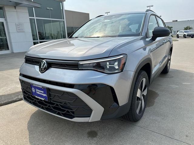 Photo of 2025 Pyrite Silver Metallic Volkswagen Taos