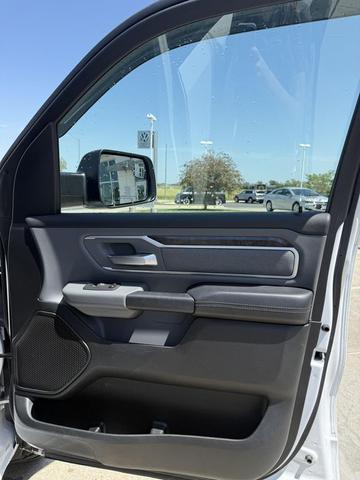 Photo of 2020 Bright White Clearcoat RAM 1500