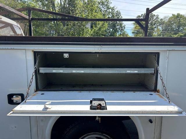 Photo of 2015 Oxford White Ford F-250