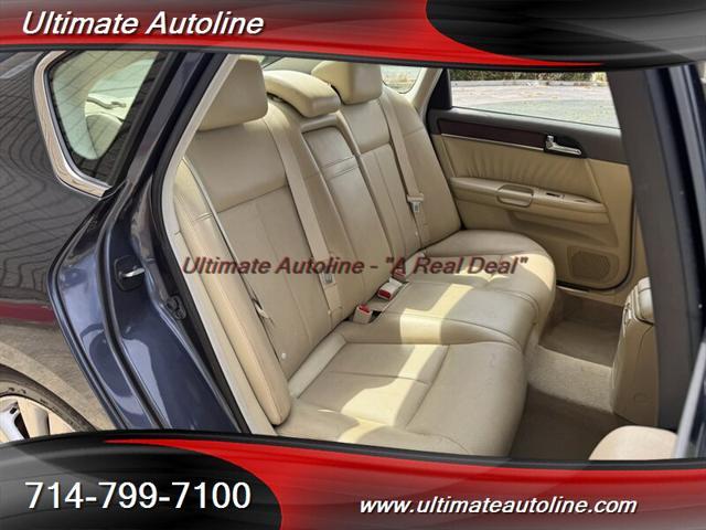 Photo of 2009 Platinum Graphite INFINITI M35
