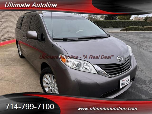 2012 Toyota Sienna