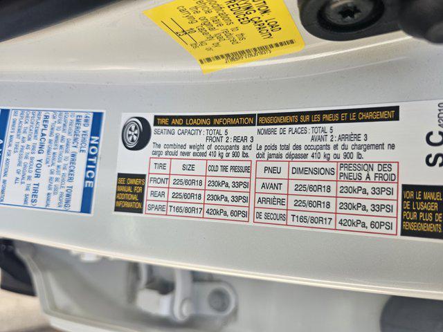 Photo of 2022 Blizzard Pearl/Midnight Black Metallic Toyota RAV4 Hybrid