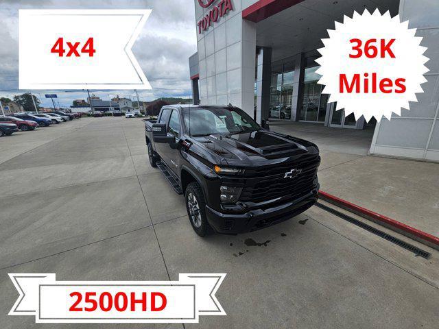 Photo of 2024 Black Chevrolet Silverado 2500