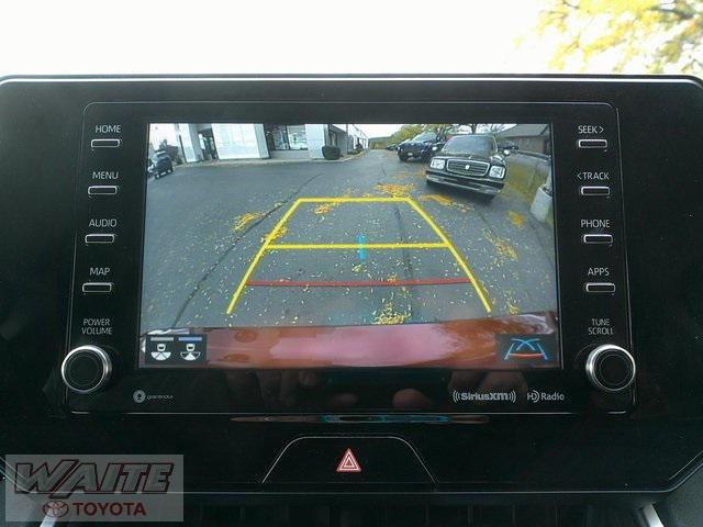 Photo of 2022 Ruby Flare Pearl Toyota Venza