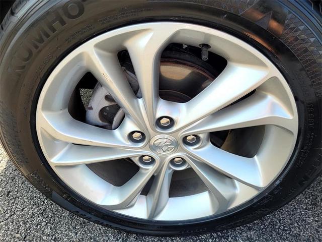 Photo of 2022 Summit White Buick Encore GX