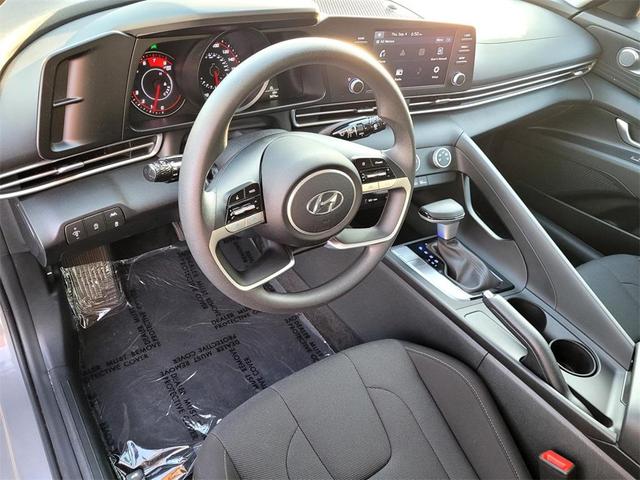 Photo of 2023 Metal Hyundai ELANTRA