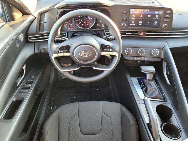 Photo of 2023 Metal Hyundai ELANTRA