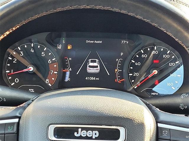 Photo of 2022 Velvet Red Pearlcoat Jeep Compass