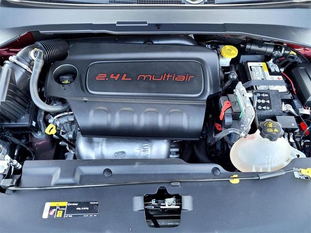 Photo of 2022 Velvet Red Pearlcoat Jeep Compass