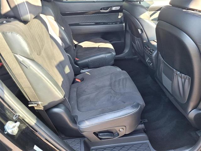 Photo of 2024 Black Hyundai PALISADE