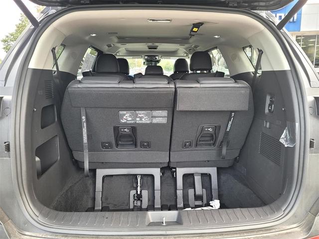Photo of 2025 Metal Kia Carnival Hybrid
