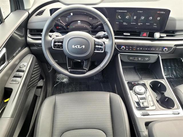 Photo of 2025 Metal Kia Carnival Hybrid