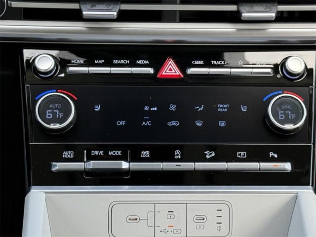 Photo of 2025 Green Hyundai SANTA FE