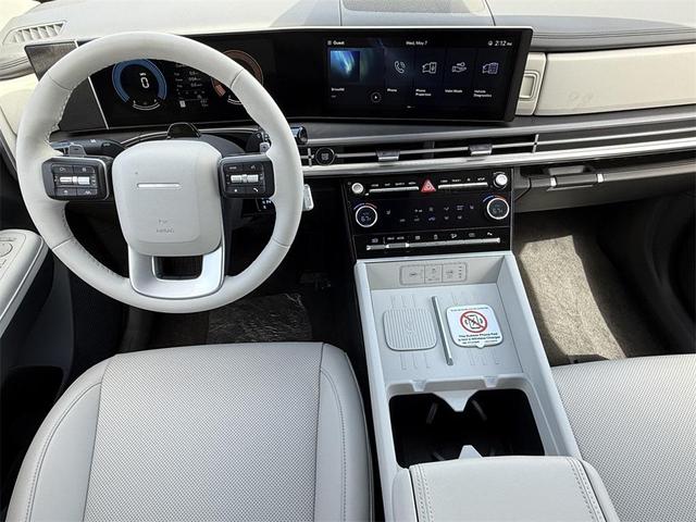 Photo of 2025 Green Hyundai SANTA FE