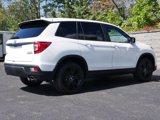 Photo of 2019 White Honda Passport