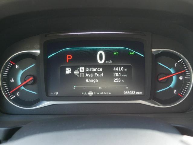 Photo of 2019 White Honda Passport
