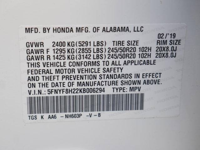 Photo of 2019 White Honda Passport