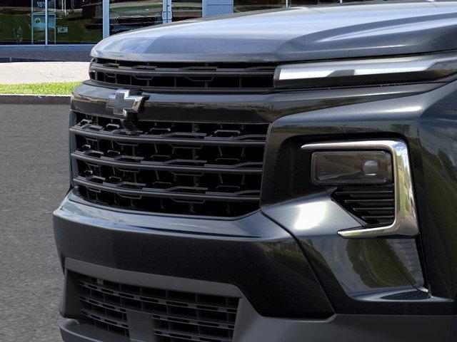 Photo of 2025 Mosaic Black Metallic Chevrolet Traverse