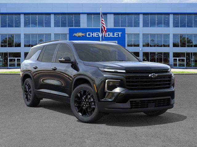 Photo of 2025 Mosaic Black Metallic Chevrolet Traverse