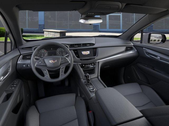Photo of 2025 Crystal White Tri-Coat Cadillac XT5