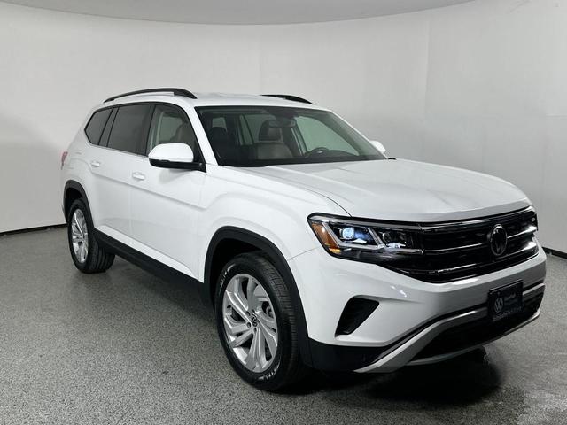 Photo of 2021 Pure White Volkswagen Atlas