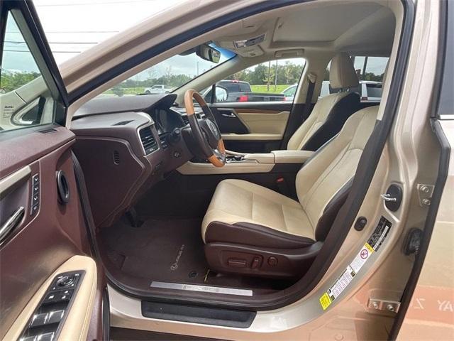 Photo of 2018 Tan Lexus RX 350