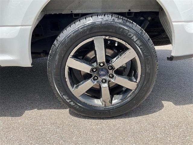 Photo of 2020 Oxford White Ford F-150