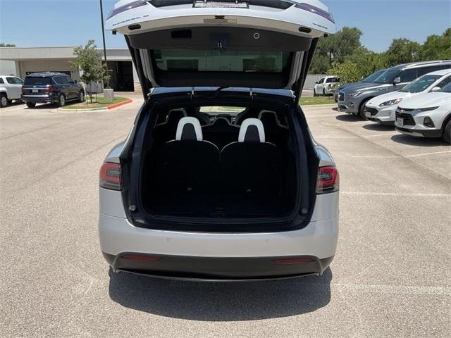 Photo of 2017 Silver Tesla Model X
