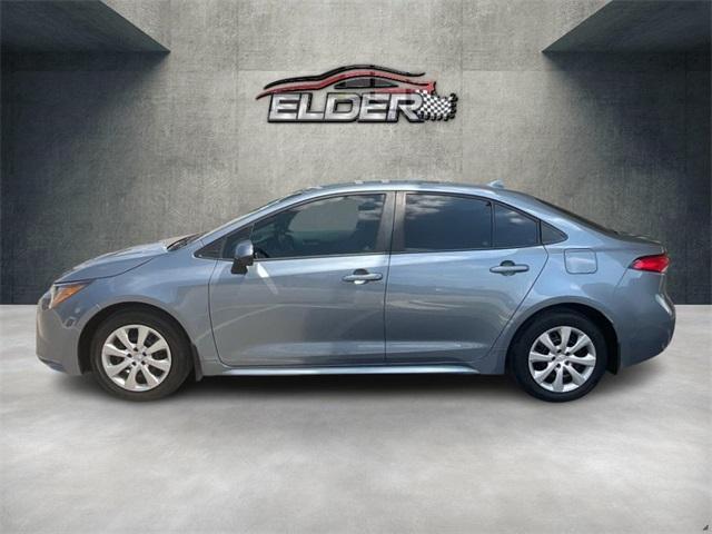Photo of 2022 Gray Toyota Corolla