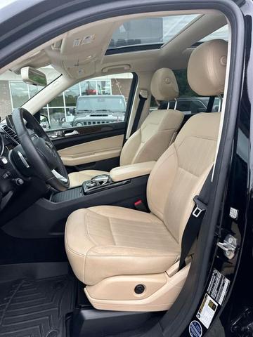Photo of 2019 Black Mercedes-Benz GLS 450