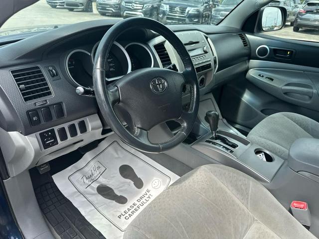 Photo of 2007 Indigo Ink Pearl Toyota Tacoma