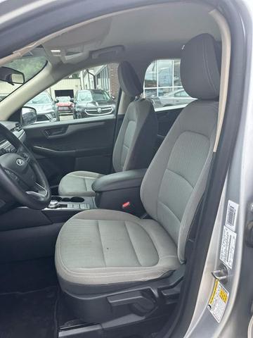 Photo of 2020 Ingot Silver Metallic Ford Escape