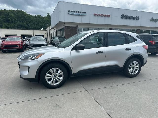 Photo of 2020 Ingot Silver Metallic Ford Escape
