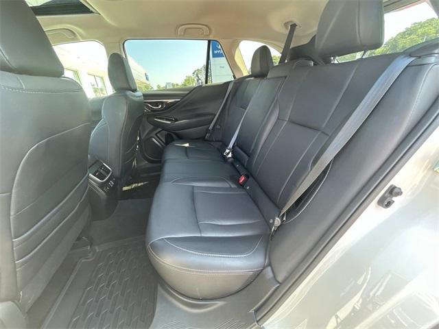 Photo of 2023 Crystal White Pearl Subaru Outback