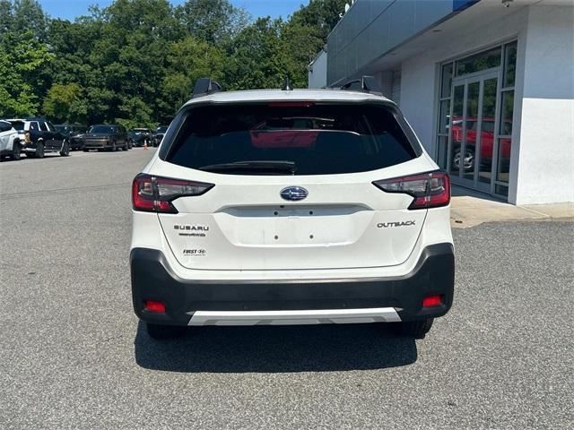 Photo of 2023 Crystal White Pearl Subaru Outback