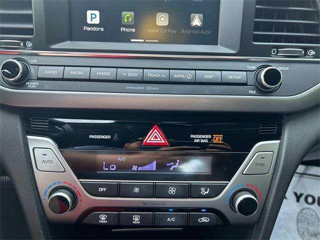 Photo of 2017 Quartz White Pearl Hyundai ELANTRA